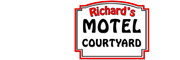 Richard's Motel Courtyard